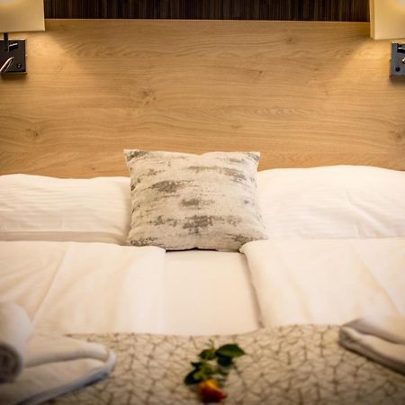 Easy Suites Héviz Zewnętrze zdjęcie